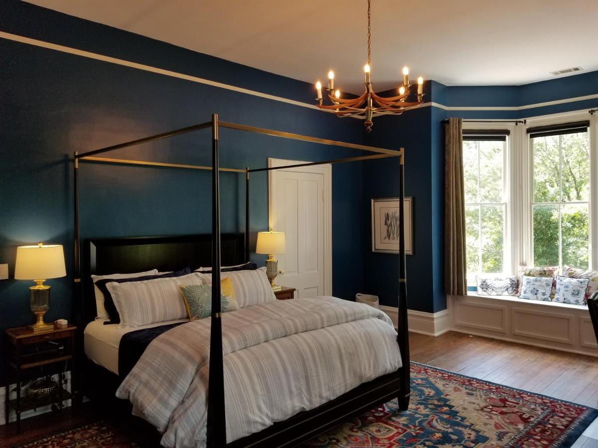 Thomas Weihs Haus Bed & Breakfast ซาวานนาห์ ภายนอก รูปภาพ