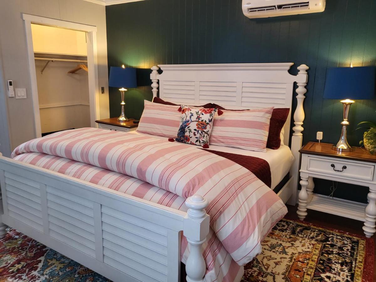 Thomas Weihs Haus Bed & Breakfast ซาวานนาห์ ภายนอก รูปภาพ