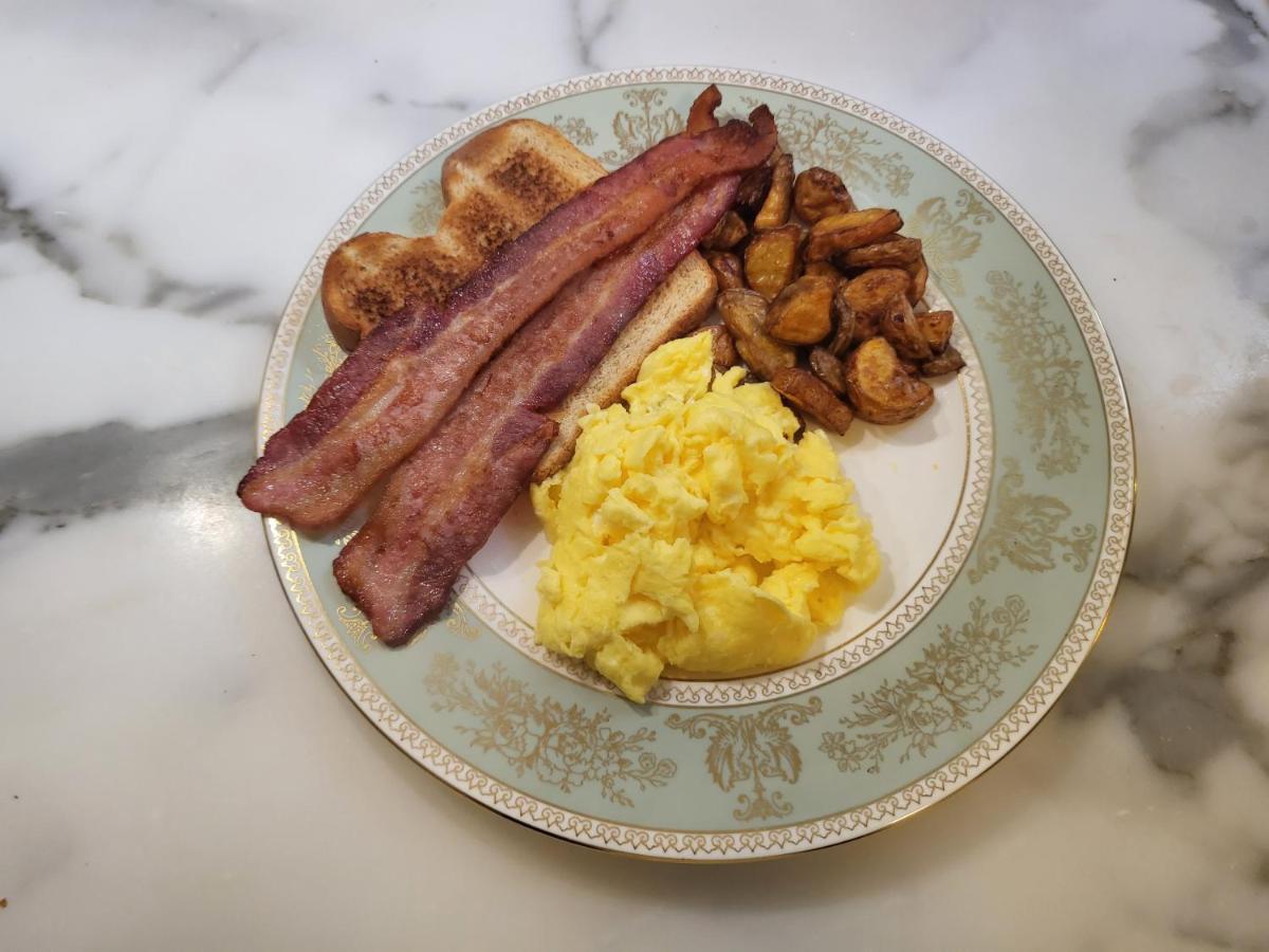 Thomas Weihs Haus Bed & Breakfast ซาวานนาห์ ภายนอก รูปภาพ
